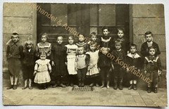 orig. Photo postcard Berlin Neukölln children poverty orphans rental barracks 1912 girls