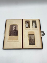 * ANTIQUE PHOTO ALBUM VICTORIAN PHOTOGRAPH ANTIQUE GOLD CUT 80 PHOTOS