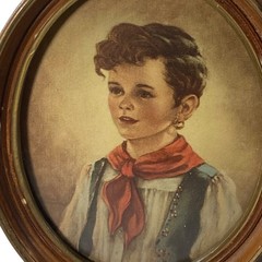 Vintage – Chiko and Elena – Oval Wooden Frames – – 1940s