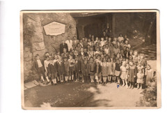 C53 Photo Postcard * Group of Children * Excursion Fairy Grotto Saalfeld 1950s