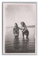 2 Women Raising the Skirt in Ammersee 1949 – Postwar – Vintage Photo 1940s