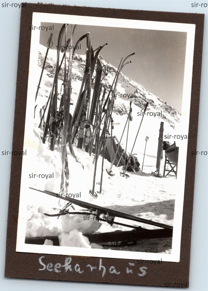 Obertauern 1936 – Skis in Front of the Seekarhaus – Austria 1930s – Photo 7x10cm