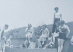 Great old negative – photographer photographs bathers – 1920s-30s?