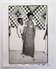 Malick Sidebé (1936-2016) – 3 x Portraits from Soirée «dance party» – 1976