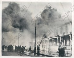 1932 Penns Grove NJ Fire Swept from Waterfront to Business District Press Photo