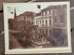 32142 Photo Linz Rhine Street Moving With Maßgeschäft Johann Simons Um 1910