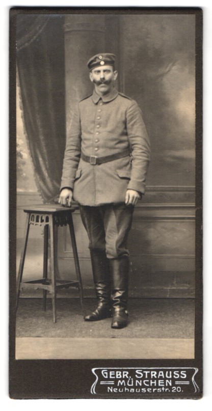 Photograph used Strauss, Munich, Neuhauserstr. 20, Portrait Soldier in Feldgra