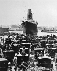 New Photo: Ill-Fated Cunard Ocean Liner RMS LUSITANIA on Maiden Voyage -6 Sizes!