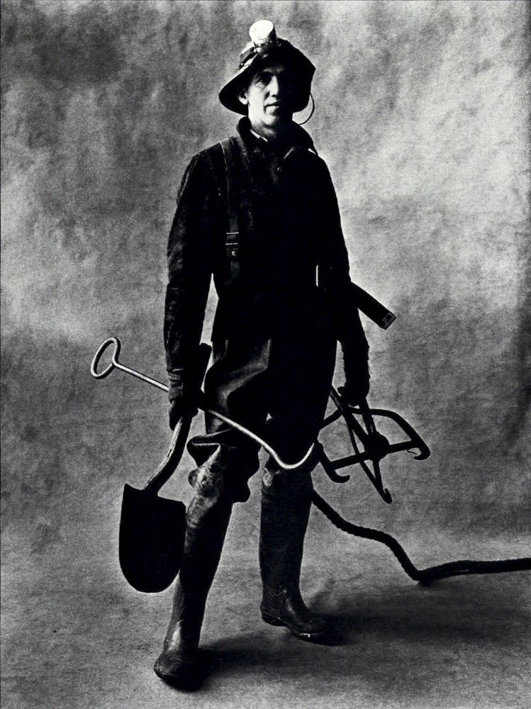 1984 Irving Penn 1951 Sewer Cleaner London Art Photo Engraving