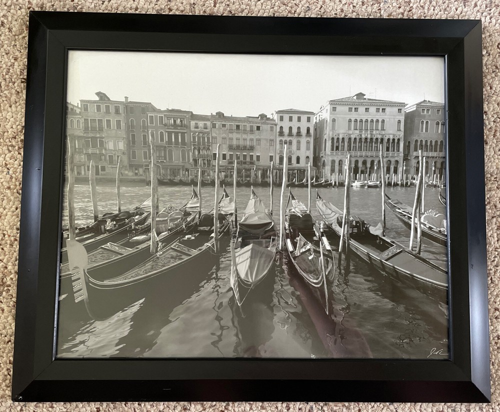 Gondola On The Grand Canal, Venice (Framed 24×20”) By Jesse Kalisher Gallery