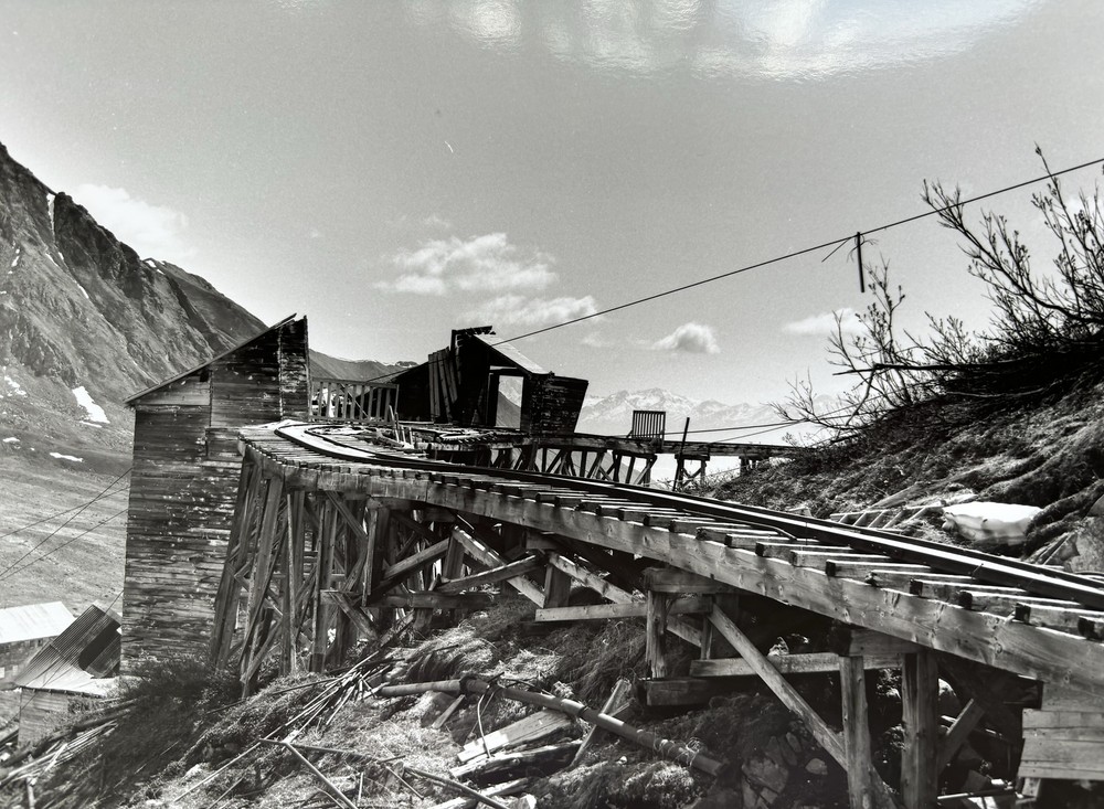 Independence Mine Alaska original black/white photo 8×10 inches Alan Sewell