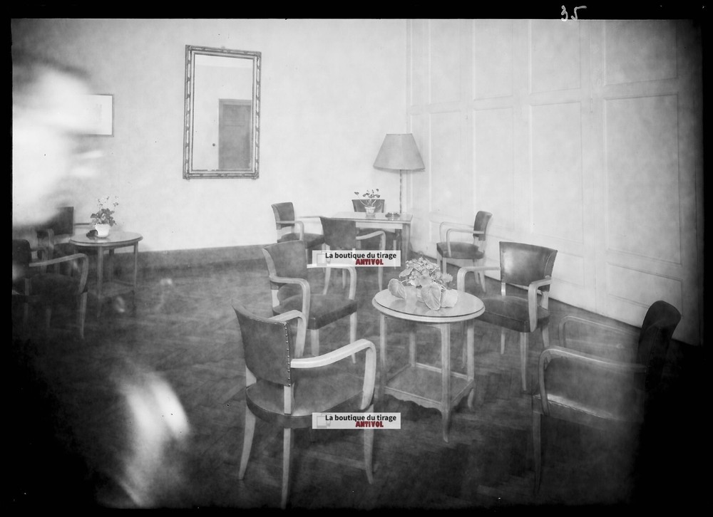 Vintage Black And White Photo Glass Plate Negative 13X18 Cm Antique Living Room
