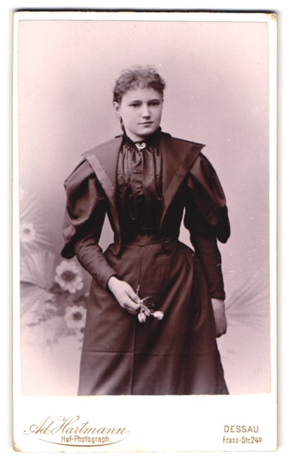 Photograph Ad. Hartmann, Dessau, Franz-Straße 24b, young woman in fitted class