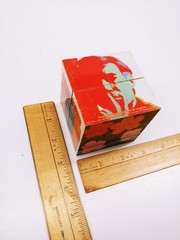 ANDY WARHOL Foundation Visual Arts «Magic Cube» Puzzle C. 2001, On the Wall Prod
