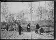 Vintage Black And White Photo Glass Plate 6X9 Cm Men Hunting France