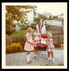 Girl in Pink Dresses – 1970s – Photo 9x9cm