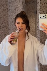 PHOTO NO. 47 – STEFANIE GIESINGER – GLOSSY FINISH – SIZE: 15X10CM – NEW