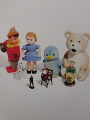 Liliana Porter Signed Photograph «Toys»