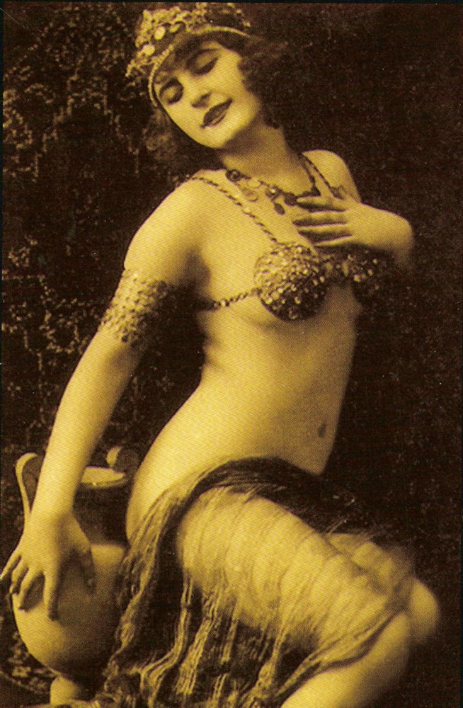pin up art photograph vintage canvas print model gatsby painting lady old