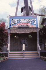 Slide Dollywood Celebrity Photo Agency 1995 KB Format Photographer P13-21-2-3