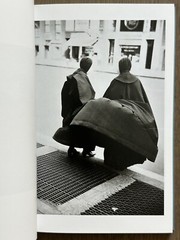 🎈SIGNED! Saul Leiter – Photofile / photo Poche, 2011, Super RARE!