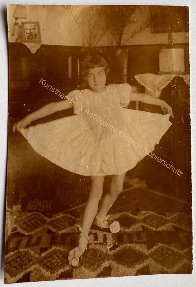 orig. Photo Child Girl 1935 Chile Ballet Dance