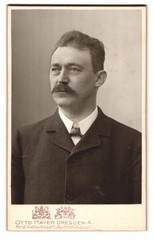Photograph Otto Mayer, Dresden-A., Pragerstr. 38, portrait handsome man with
