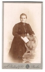 Photograph A. Jandorf, Berlin, Brunnenstr. 19-21, Portrait Pretty Lady in Dress