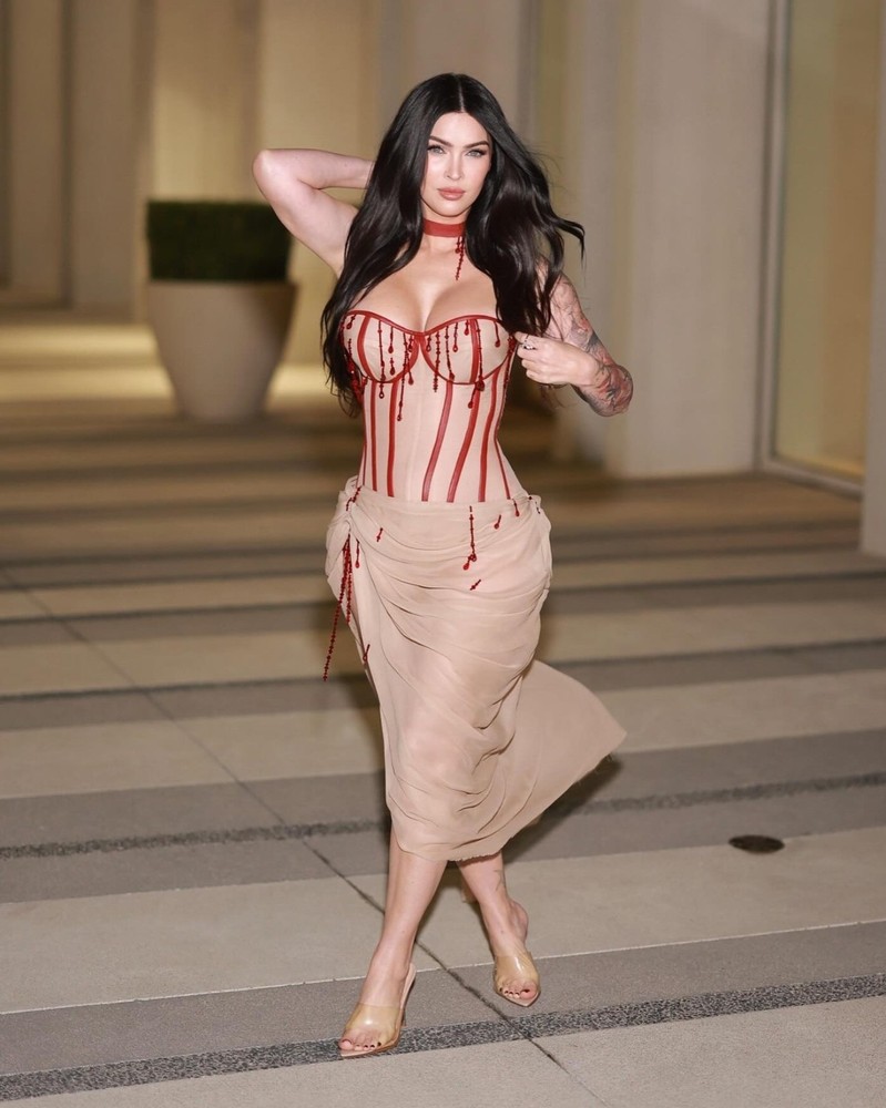 Megan Fox 8×10 Photo Art Print Beautiful Sexy Model Picture Onlyfans