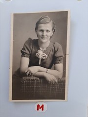Photo Postcard A Woman In Blouse With Flowers Photo Art 13.5x8cm.