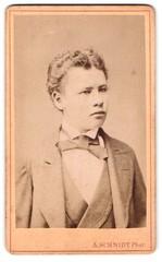Photograph A. Schmidt, Pforzheim, Enzstraße, portrait of a young man