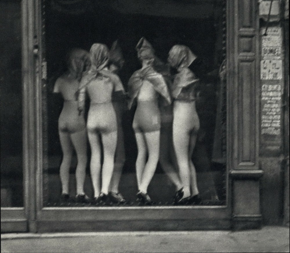 1925 1972 Andre Kertesz Manikins Window dressing Paris Art Photo Photogravure