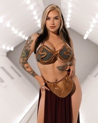 Cubbi 8×10 Photo Print Sexy Tattoo Model Slave Leia Cosplay Pornstar Onlyfans