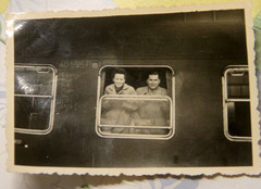 Photo Woman 1960 Hall Consumer GDR Wagon Train Railway 9x6cm Vintage BD