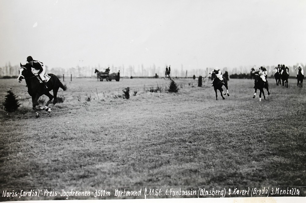 19534 Photo Noris Cordial Price Hunting Horses Run Dortmund 1951 Fantassin Xaver