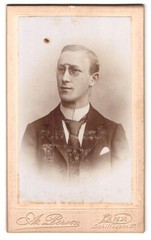Photograph A. Person, Lahr, Schillerstr. 21, portrait young man with pinch i