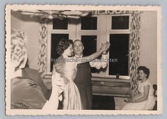 Women & Men Dancing 1957 – Wedding – Vintage Photo 1950s