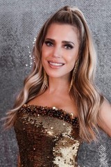 PHOTO NO. 147 – SYLVIE MEIS – GLOSSY FINISH – SIZE: 15X10CM – NEW
