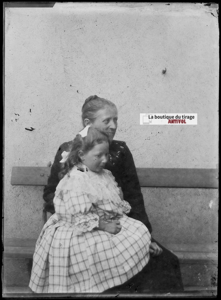 Old Black And White Photo Glass Plate Negative 13X18 Cm Grandmother Child