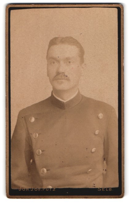 Photograph Joh. Jos. Putz, Selb i. Bavaria, officer in overskirt