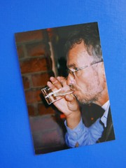 «CHEERS»: PHOTO, PHOTOGRAPHY, WAY OF LIFE, MAN, DRINK, CELEBRATION, PERSON, PARTY, DRINK!