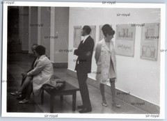 East Berlin around 1970 – People in the Pergamon Museum – GDR – Photo 11x8cm