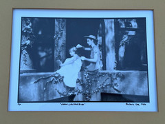 BARBARA COLE HAND SIGNED ORIGINAL 1986 PHOTOGRAPH WOMAN & CHILD WITH HAIRBRUSH