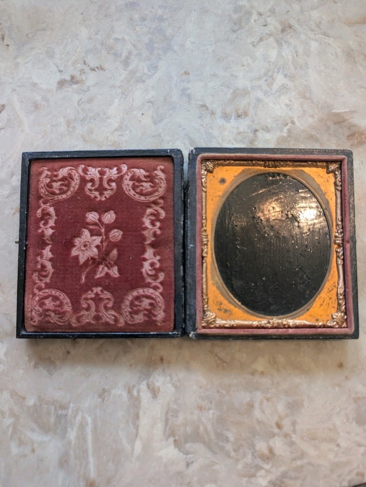 Antique Daguerreotype photograph case 19th century Velvet Interior Lining