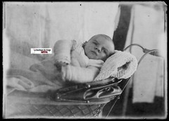 Vintage Black And White Photo Glass Plate Negative 13X18 Cm Child Baby France