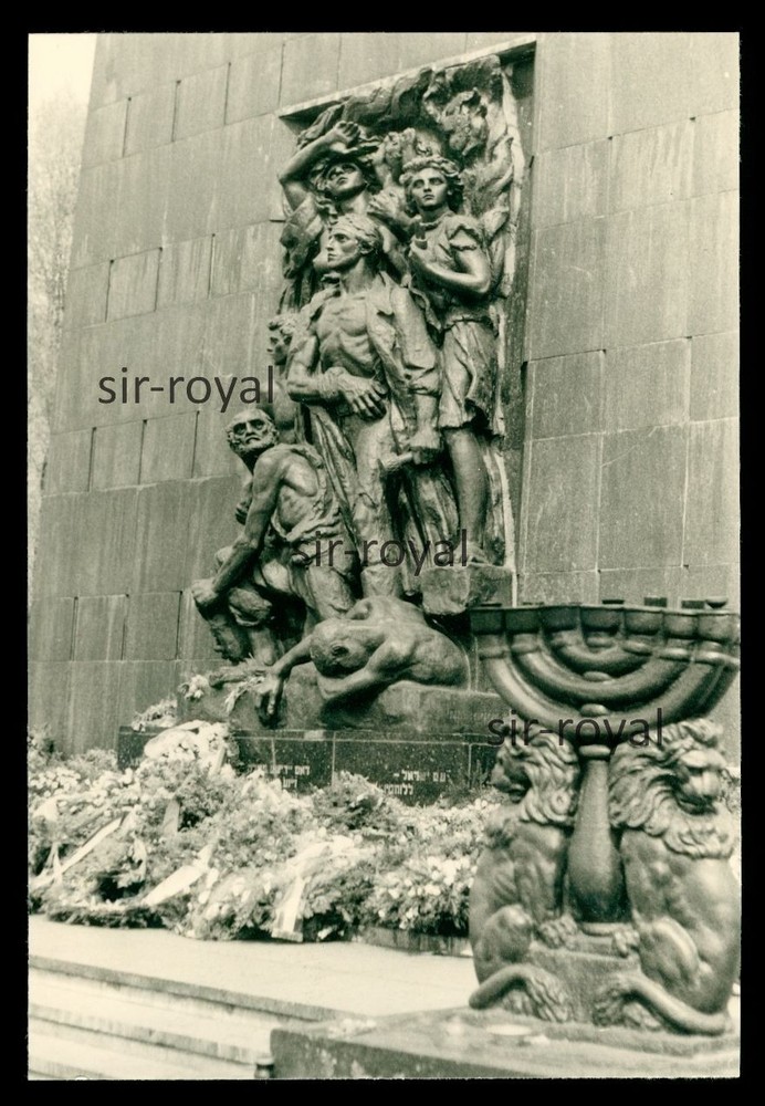 Warsaw 1983 – Ghetto Monument – 1980s Poland Warszawa – Photo 7x10cm