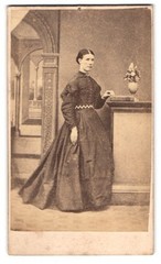 Photograph H. Mower, Exeter, Young Englishwoman in Dark Dress with Brooch, St