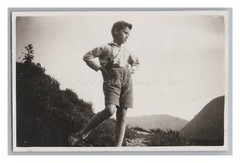Portrait Junge in den Bergen – Sankt Ulrich am Pillersee – Altes Foto 1930er
