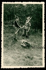 Boys in Indian Costume Make Peace – GDR – Bitterfeld – Photo 6x9cm