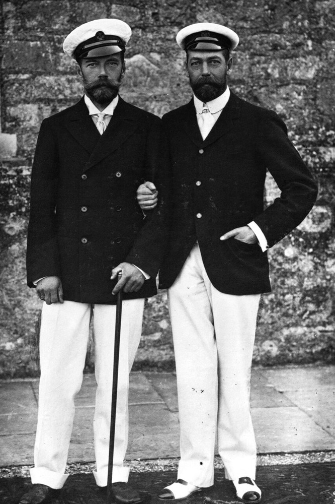 New Photo: Royal Cousins Nicholas II of Russia & Future King George V – 6 Sizes!